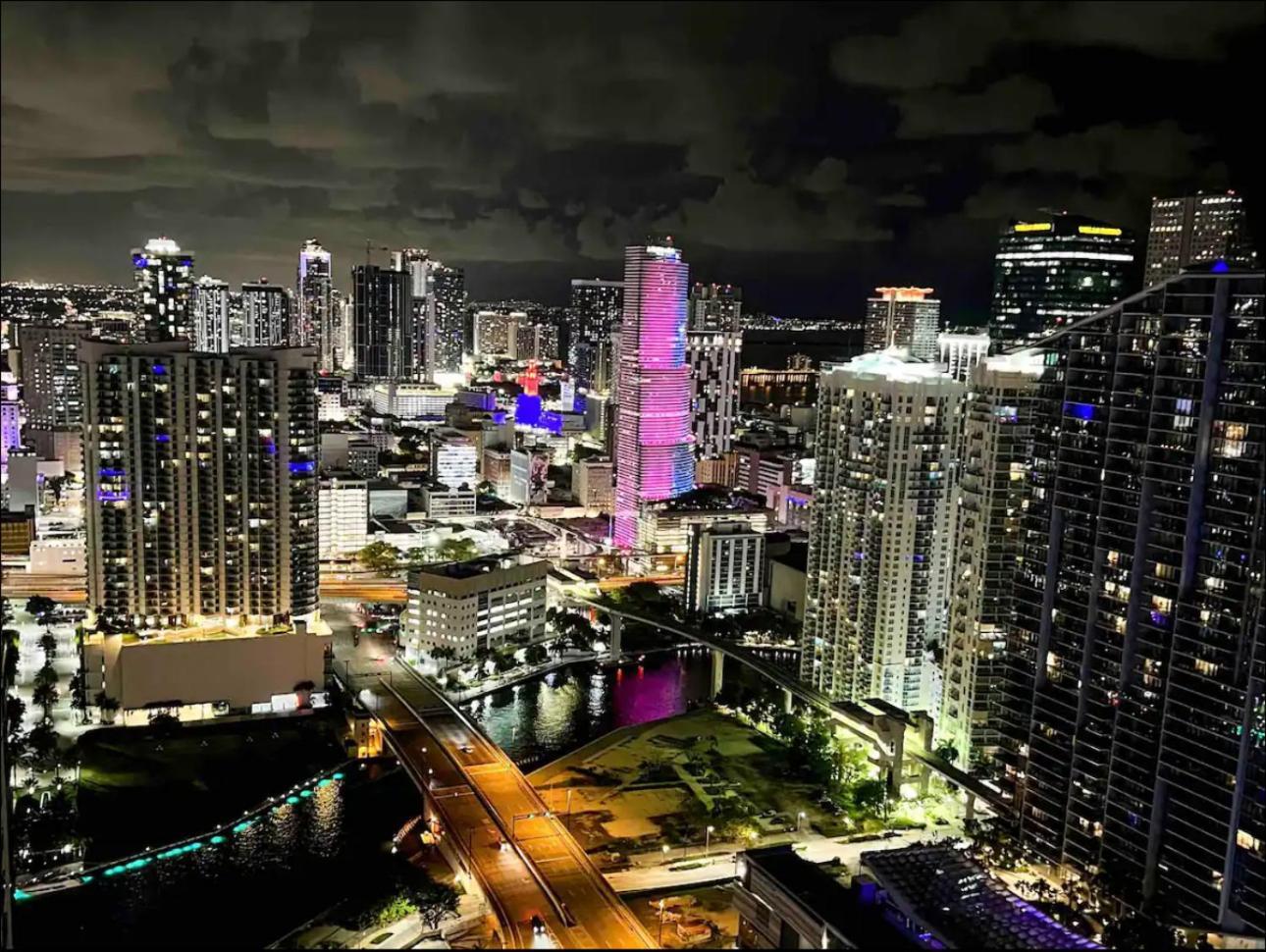 2 Story Loft Downtown Miami Daire Dış mekan fotoğraf