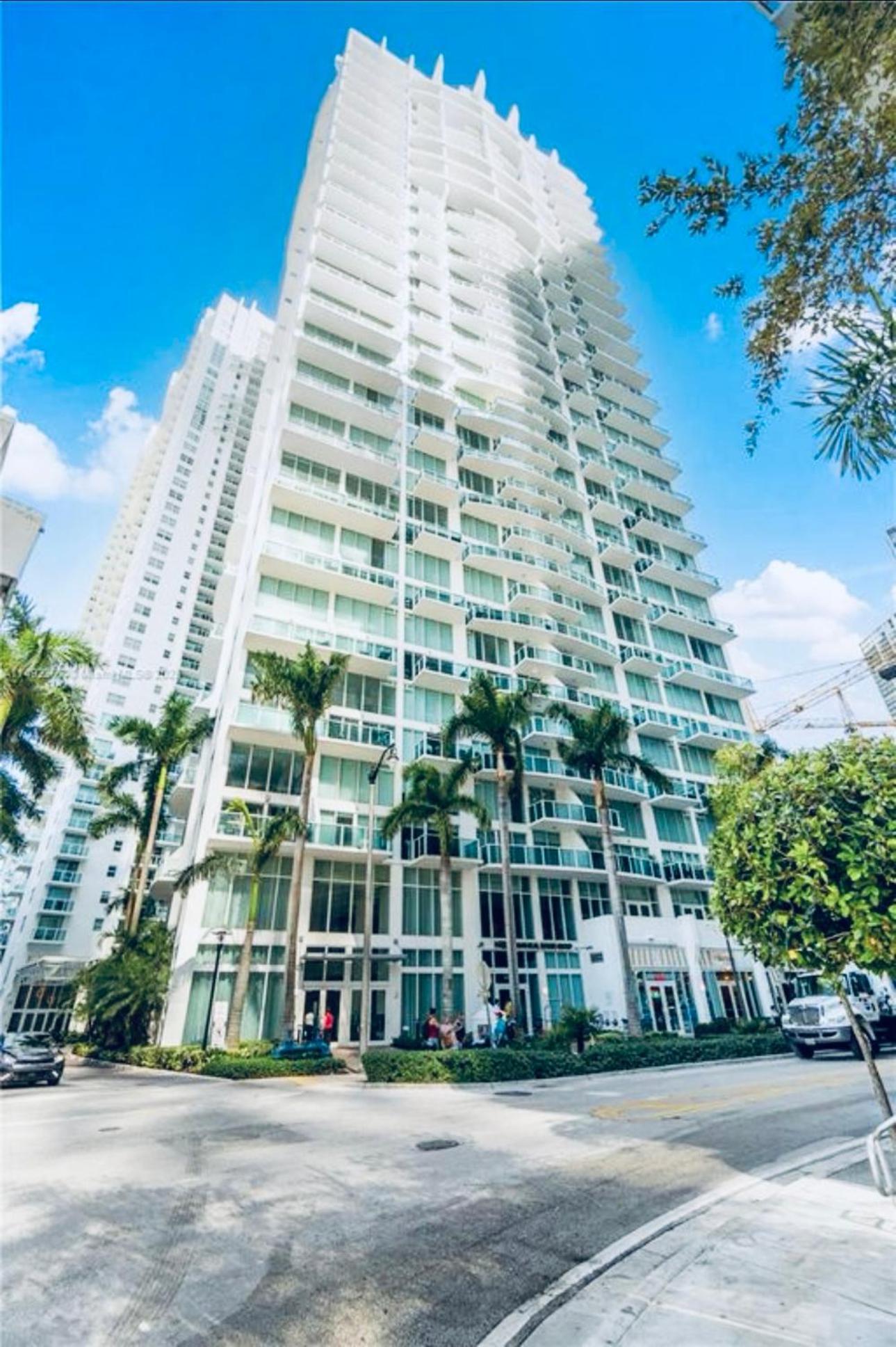 2 Story Loft Downtown Miami Daire Dış mekan fotoğraf